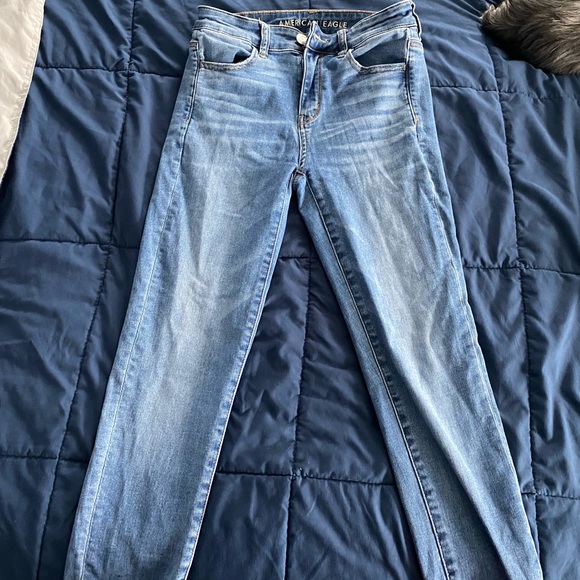 American Eagle High Waist Super Stretch Jeans - Picture 2 of 3